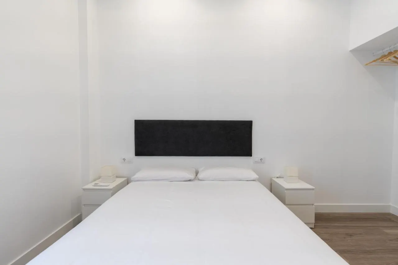 Holi-Rent At Erillas Camas 0*,